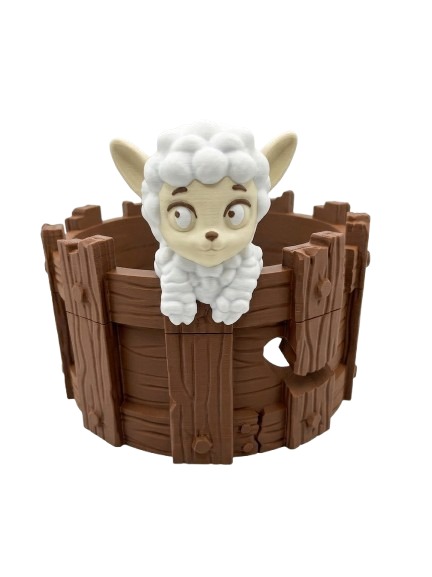 Figurine mouton dans un tonneau en bois texturé